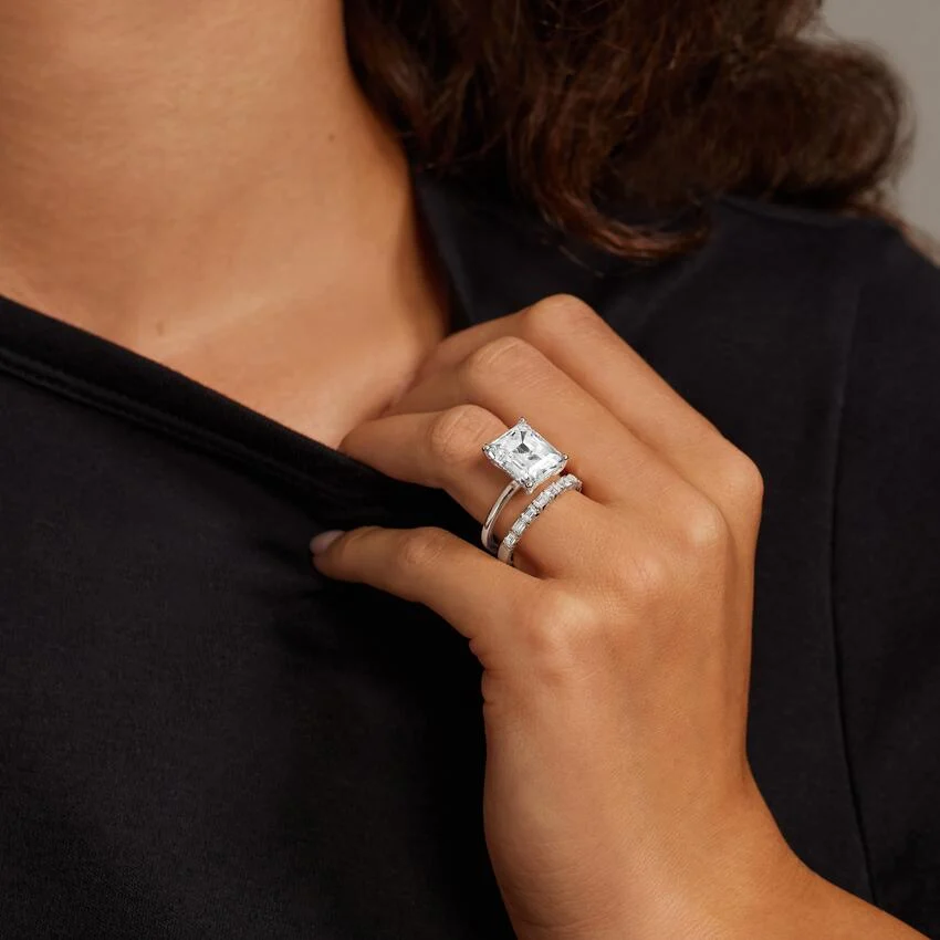 Ailing Emerald Cut Lab Diamond Ring (Emerald Shape) - Image 3
