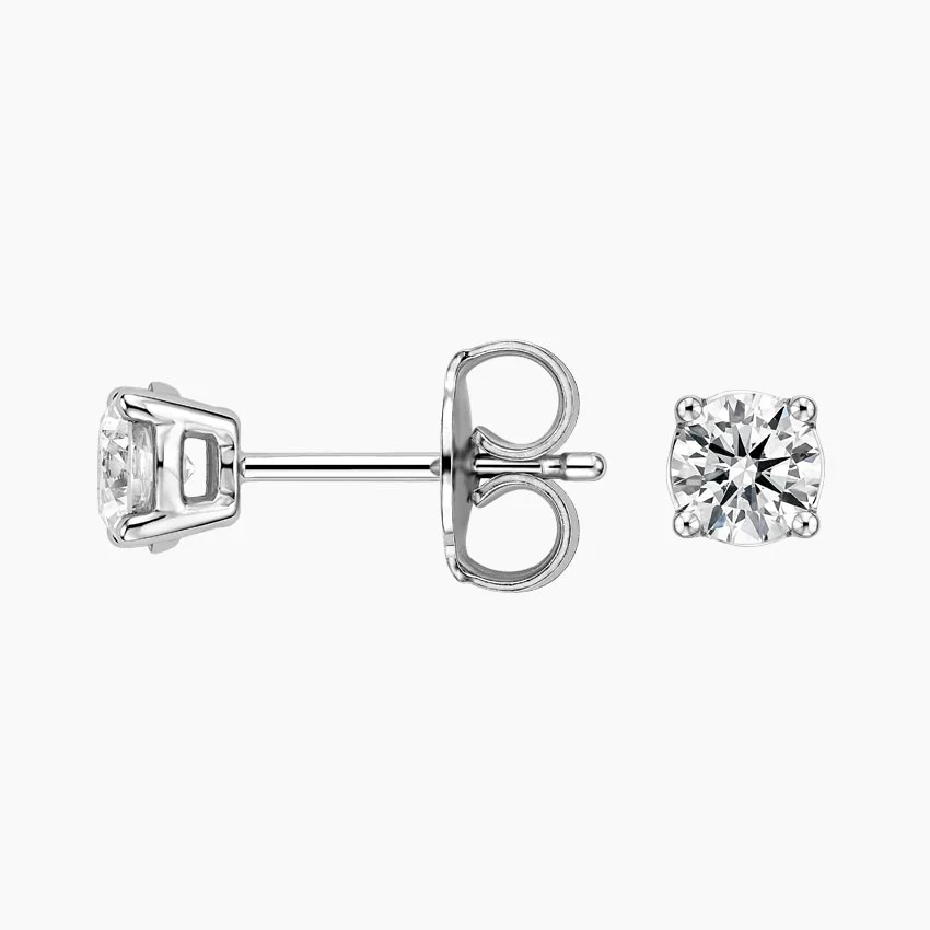 Carbon Capture Lab Diamond Stud Earrings - Image 4