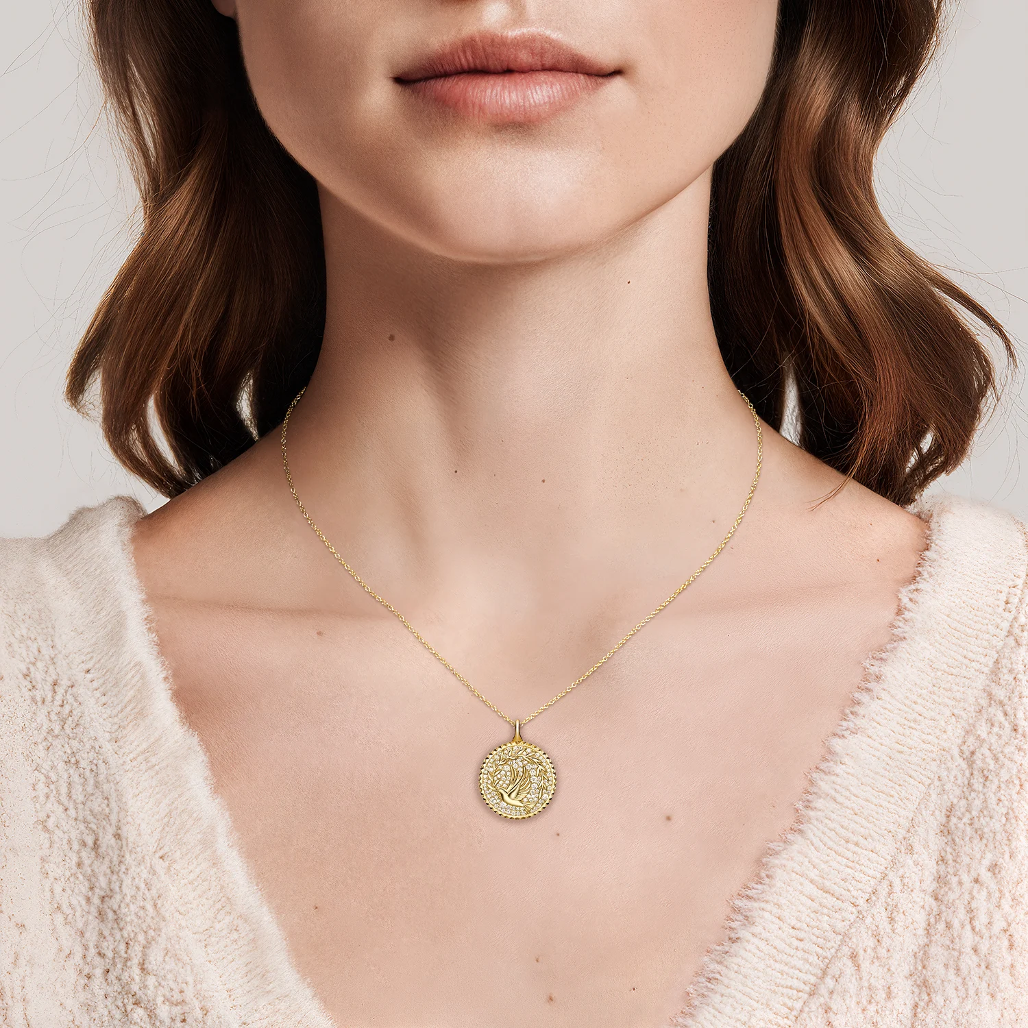 Jane Goodall Lab Diamond Peace Medallion Necklace (3/8 ct. tw.) in 14K Yellow Gold - Image 3